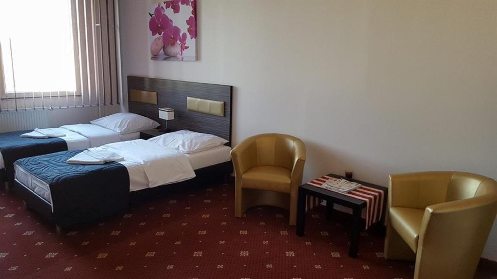 Hotel Montenegro Bruntál المظهر الخارجي الصورة