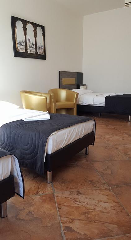 Hotel Montenegro Bruntál المظهر الخارجي الصورة
